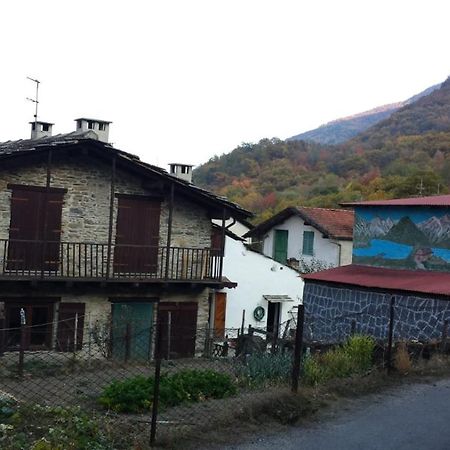 Vivimontagna Mathilda Villa Perosa Argentina Buitenkant foto