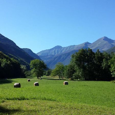 Vivimontagna Mathilda Villa Perosa Argentina Buitenkant foto